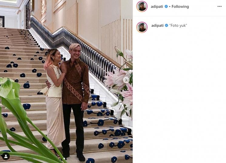 Adipati Dolken dan Canti Tachril (Instagram/@adipati)