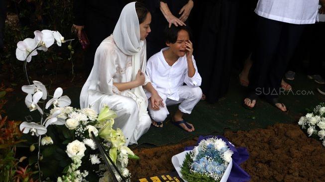 Bunga Citra Lestari dan Noah Sinclair [Suara.com/Angga Budhiyanto]