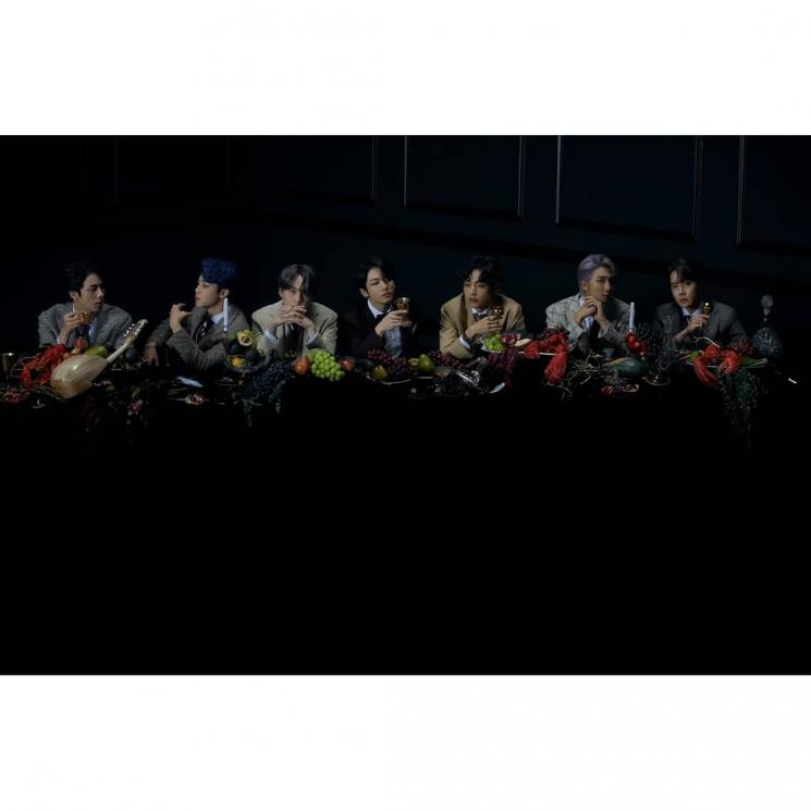 BTS (Instagram/@bts.bighitofficial)