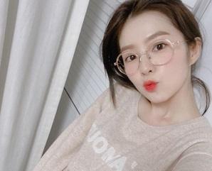 Irene Red Velvet. [capture Instagram]