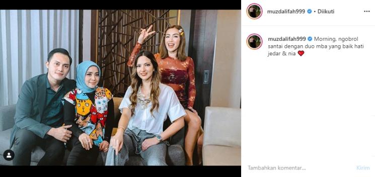 Muzdalifah dan Fadel Islami serta Nia Ramadhani dan Jessica Iskandar (Instagram/@muzdalifah999)
