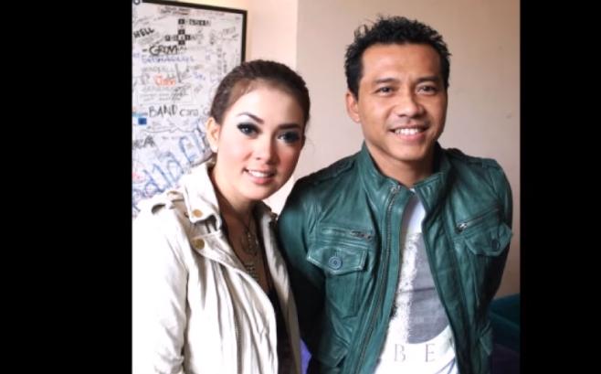 Transformasi Syahrini (YouTube/Delisia Sarisha)