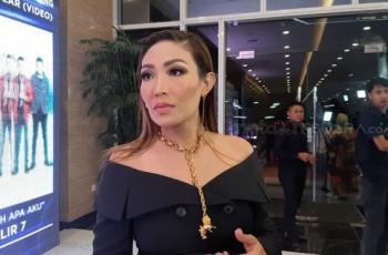 Tampil Kurus usai Melahirkan, Ayu Dewi Ingin Seperti Kim Kardashian
