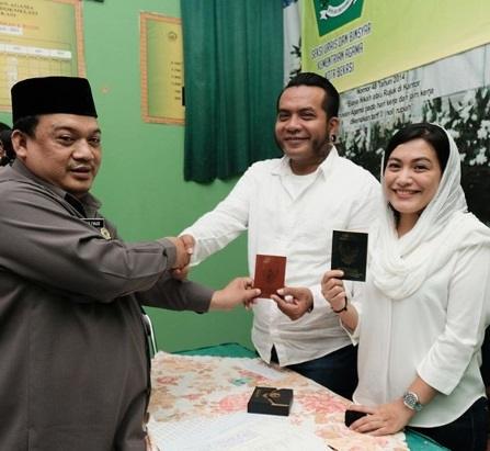 Erix Soekamti berpoligami setelah menikahi Shara. [Instagram]