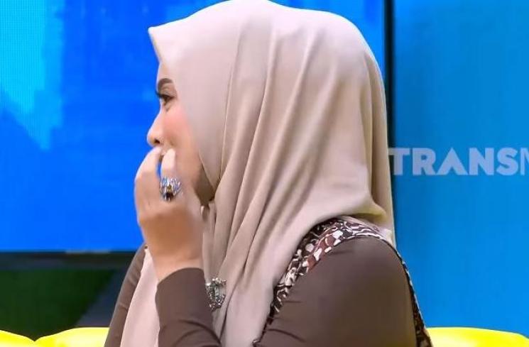 Raffi Ahmad dan Elma Theana. (Youtube/Trans7Official)