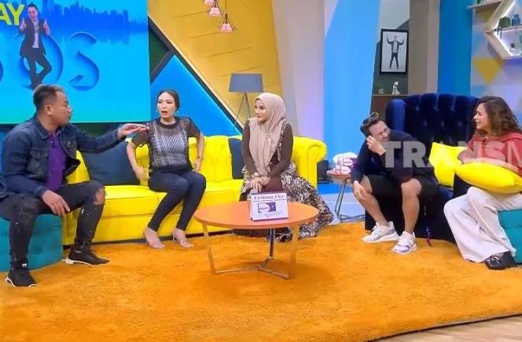 Raffi Ahmad dan Elma Theana. (Youtube/Trans7Official)