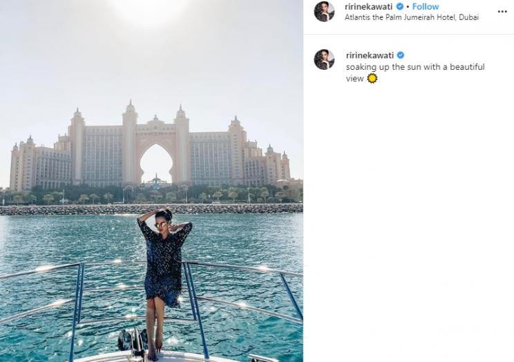 Gaya liburan Ririn Ekawati (Instagram/@ririnekawati)