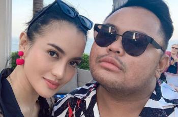 Ngaku Beri Happy Five, 5 Potret Kompak Ririn Ekawati dan Asisten