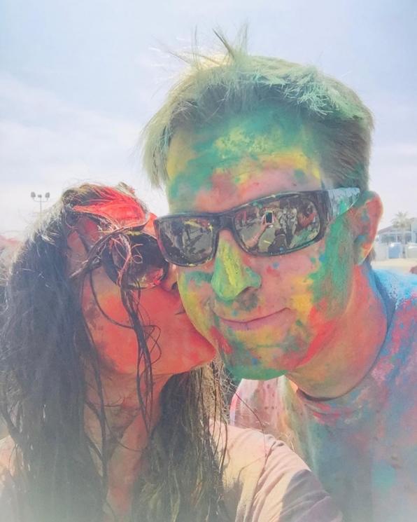 Preity Zinta dan suami rayakan Festival Holi (Instagram/@realpz)