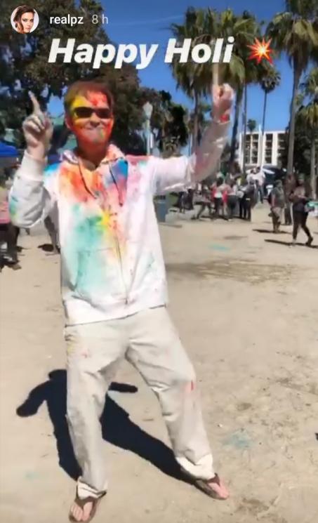 Preity Zinta dan suami rayakan Festival Holi (Instagram/@realpz)