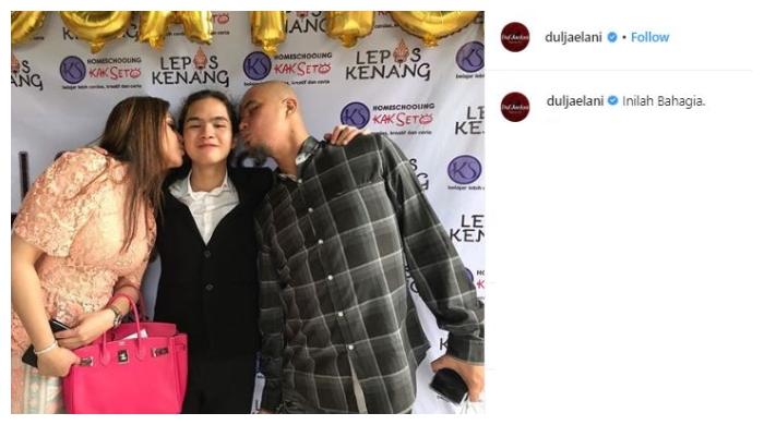 Momen akrab Maia Estianty dan Ahmad Dhani. (Instagram/@duljaelani)