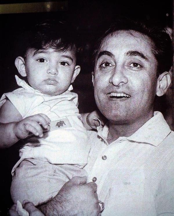 Potret masa kecil Aamir Khan (Instagram/@aamirkhantrky)