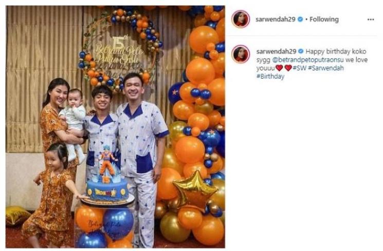 Momen Surprise Ultah Betrand Peto. (Instagram/@sarwendah29)
