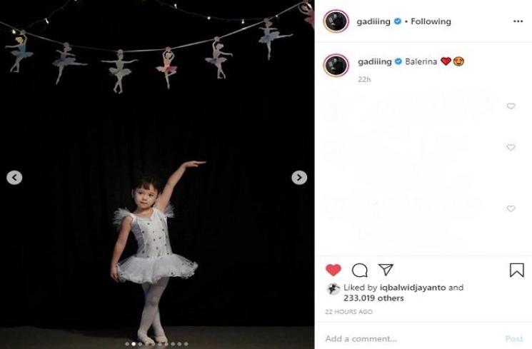 Momen Gempita Nora Marten show ballet (Instagram @gadiiing)