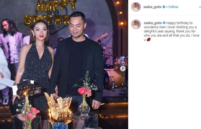 Zaskia Gotik dan Sirajuddin Mahmud. (Instagram/@zaskia_gotix)