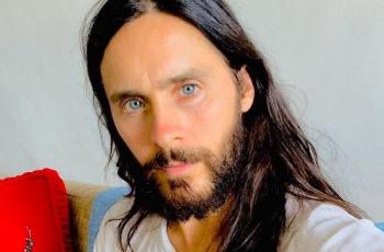 Baru Kelar Meditasi 12 Hari, Jared Leto Kaget Dunia Kena Wabah Virus Corona