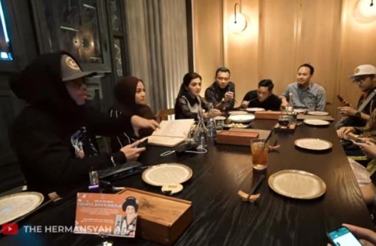 Atta Halilintar dan Anang Hermansyah (YouTube/The Hermansyah A6)