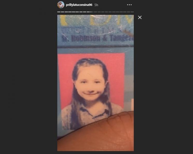 Prilly Latuconsina saat kecil. (Instagram/@prillylatuconsina96)