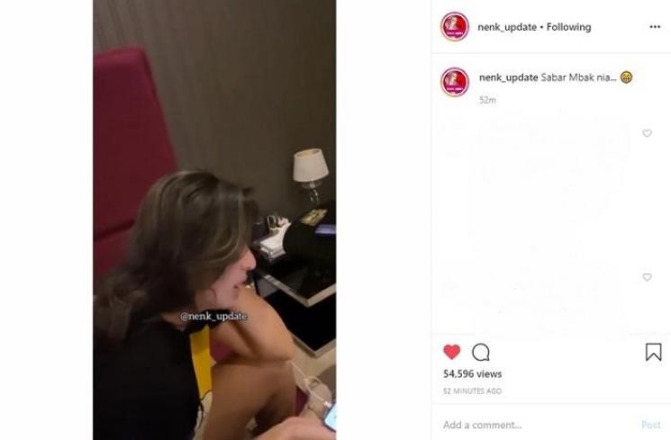 Nia Ramadhani bosan di rumah terus (Instagram @nenk_update)