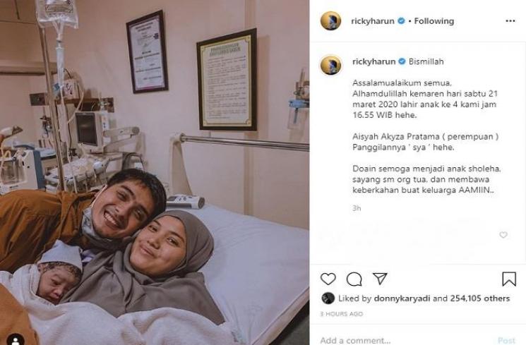 Ricky Harun dan Herfiza dikaruniai anak keempat (Instagram @rickyharun)