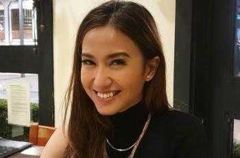 Sandy Rachel Terpilih Jadi Host Liga Inggris di Mola TV