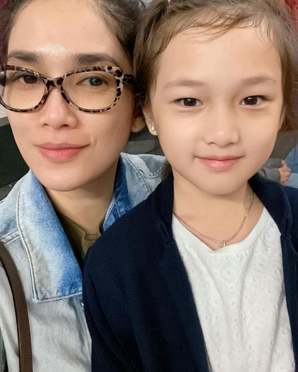 Ussy Sulistiawaty dan Elea (Instagram @ussypratama)