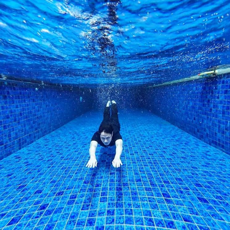 Dude Harlino foto Underwater . (Instagram/@dude2harlino)