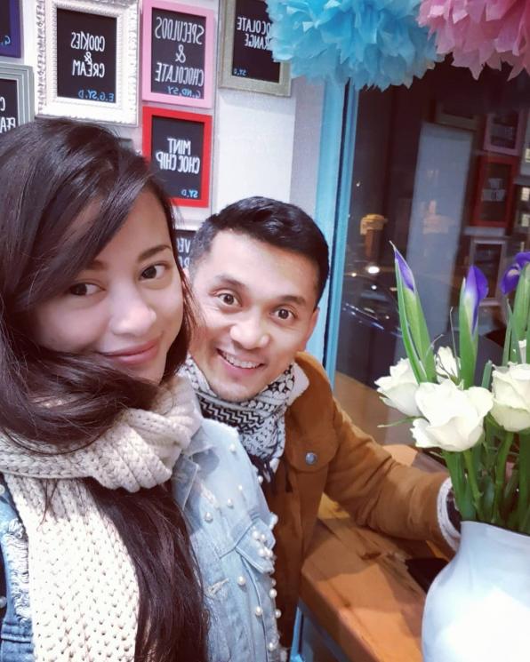 Angie Virgin dan suami, Habibie Syaaf (Instagram/@angie_virgin)