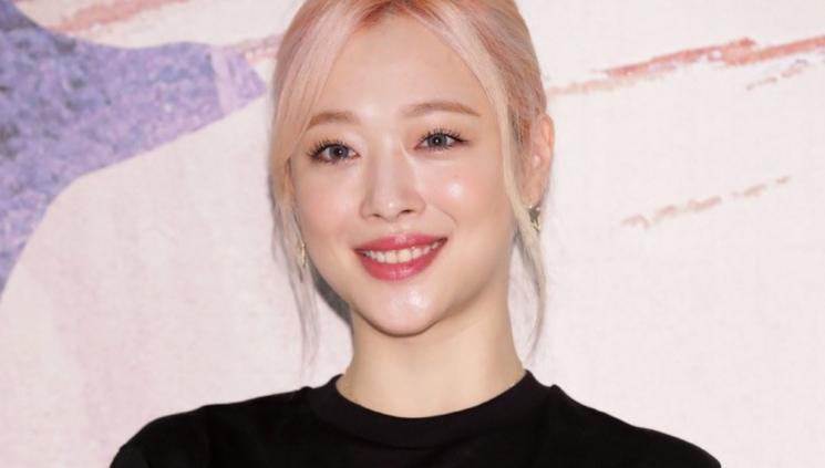 Sulli (Twitter/@ThePopHub)
