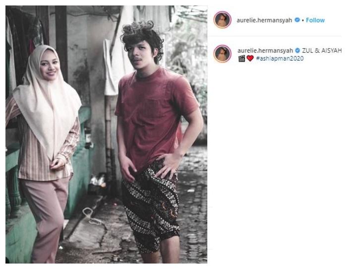 Potret terbaru Aurel Hermansyah berhijab. (Instagram/@aurelie.hermansyah)