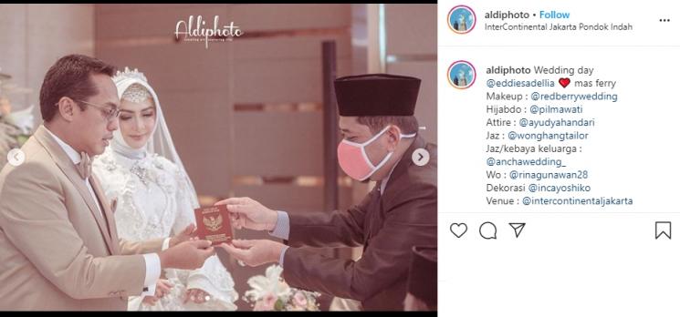 omen nikah Eddies Adellia (Instagram/@aldiphoto)