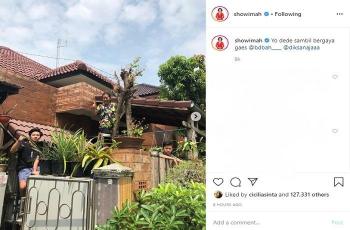 Gaya Soimah berjemur (Instagram @showimah)