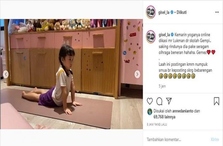 Gempita Nora Marten sedang yoga (Instagram @gisel_la)