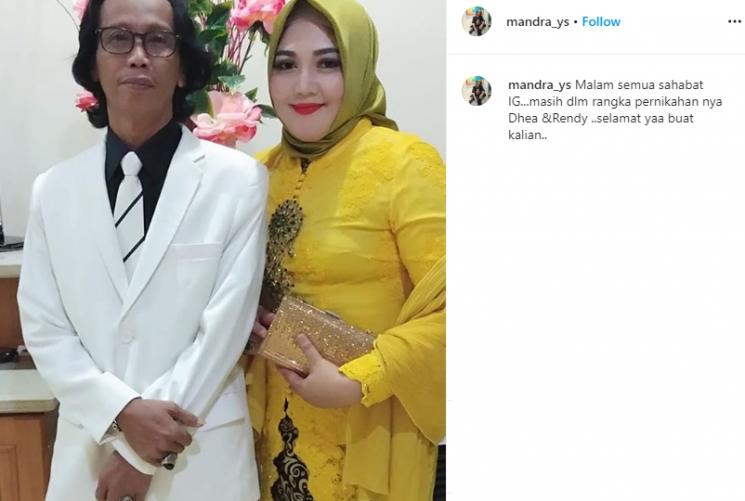 Potret mesra Mandra dan Mila Juwita Sari (Instagram/@mandra_ys)