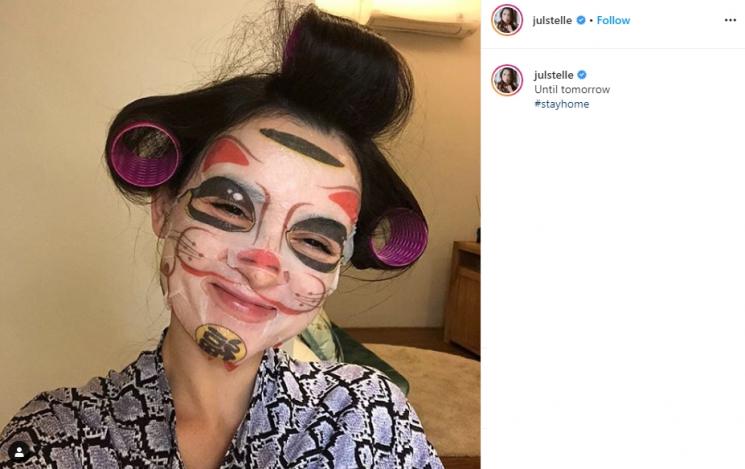Julie Estelle (Instagram/@julstelle)
