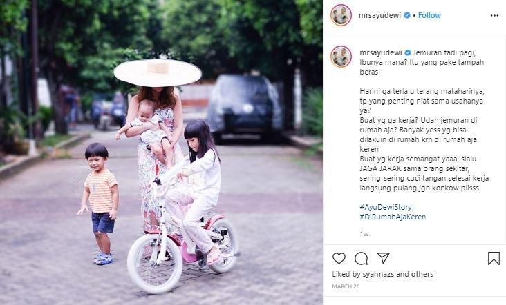 Anak Ayu Dewi. (Instagram/@mrsayudewi)