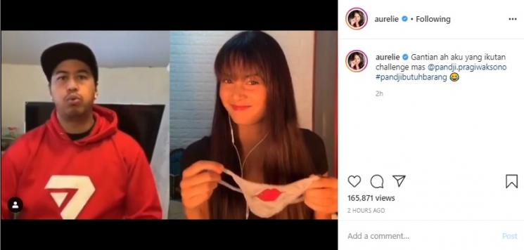 Aurelie Moeremans pamer masker tak biasa. (Instagram/@aurelie)