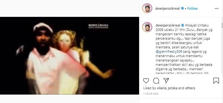 Glenn Fredly dan Dewi Perssik duet. (Instagram/@dewiperssikreal)