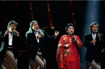 Simak Lirik Lagu Lebaran Sebentar Lagi - Bimbo