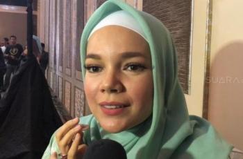 Heboh Dewi Sandra Tak Minta Hak Nafkah Suami, Tuai Pro Kontra