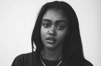Rapper Chynna Rogers Meninggal Dunia di Usia 25 Tahun
