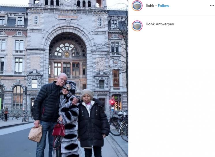 Kedekatan Syahrini dan ayah angkat bule (Instagram/@liohk)