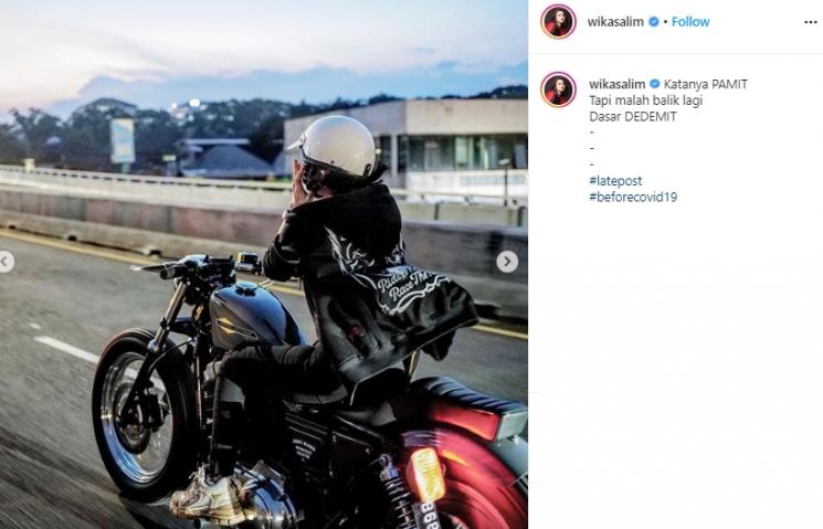 Wika Salim naik moge. (Instagram/@wikasalim)
