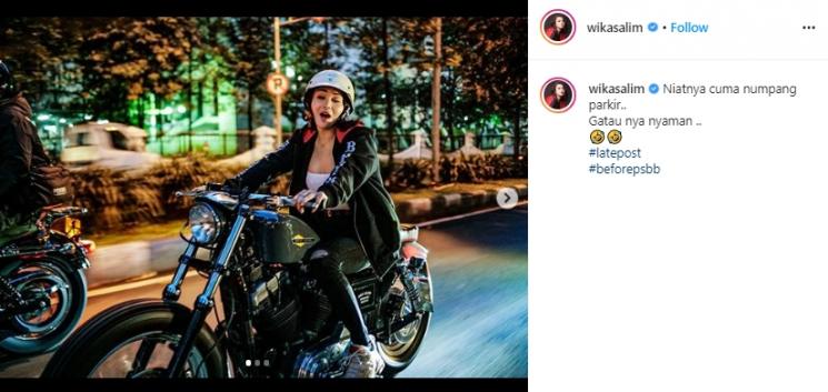 Wika Salim naik moge. (Instagram/@wikasalim)