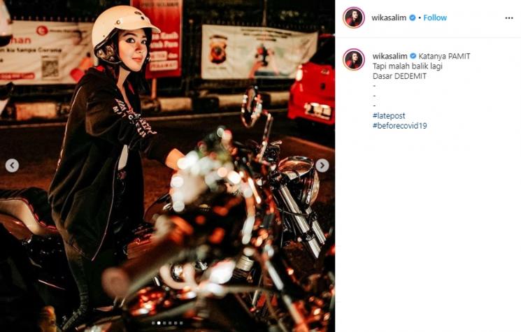 Wika Salim naik moge. (Instagram/@wikasalim)