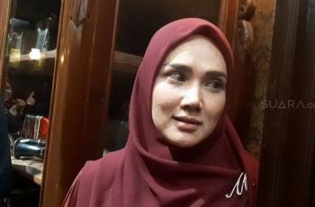Mulan Jameela Dapat Kiriman Obat dari Fadli Zon, Sakit Apa Ya?