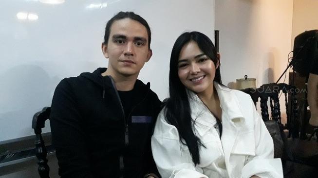 Chris Laurent dan Amanda Manopo. (suara.com)