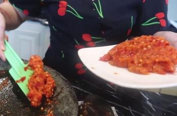 Resep artis Prilly Latuconsina. (Youtube/PrillyLatuconsina)