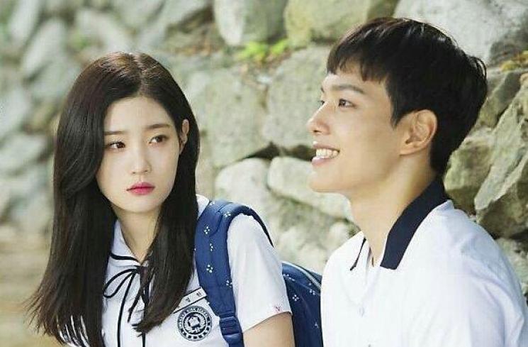 Reunited Worlds. (Instagram/@reunitedworls_sbs)