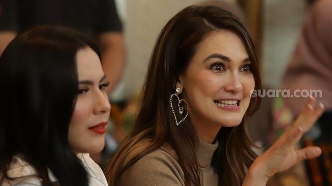 Artis Luna Maya saat ditemui di kawasan Jakarta. [MataMata.com/Angga Budhiyanto]